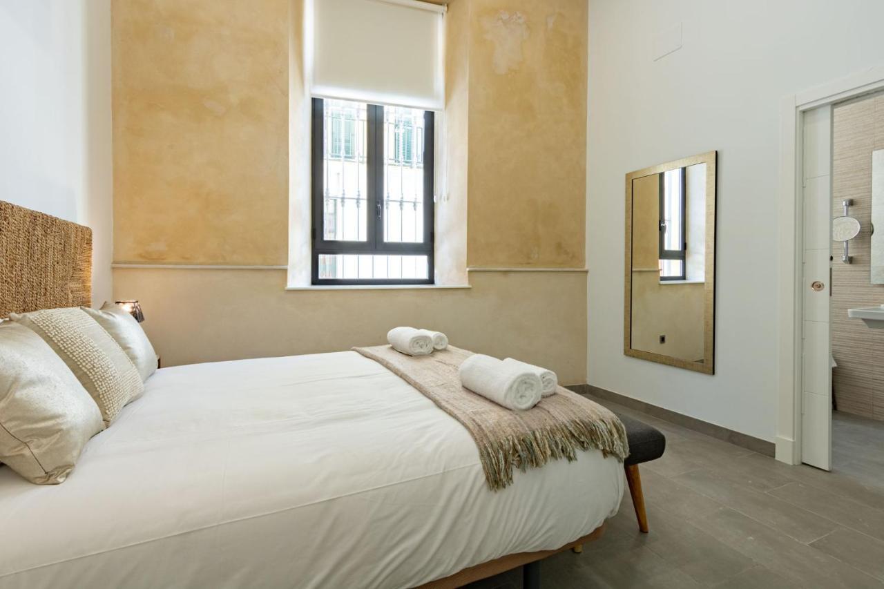 Nine O Clock San Agustin Suites Seville Luaran gambar